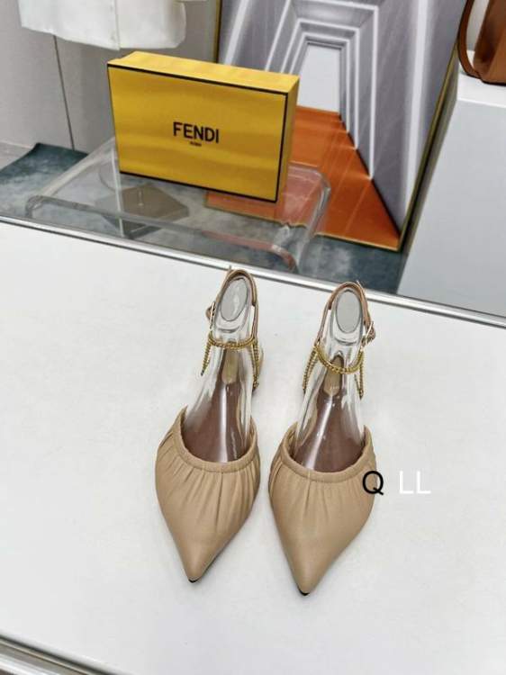 Picture of Fendi Shoes _SKUFendisz35-40LL07024701
